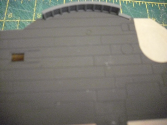 HACHETTE HMS HOOD 573.jpg