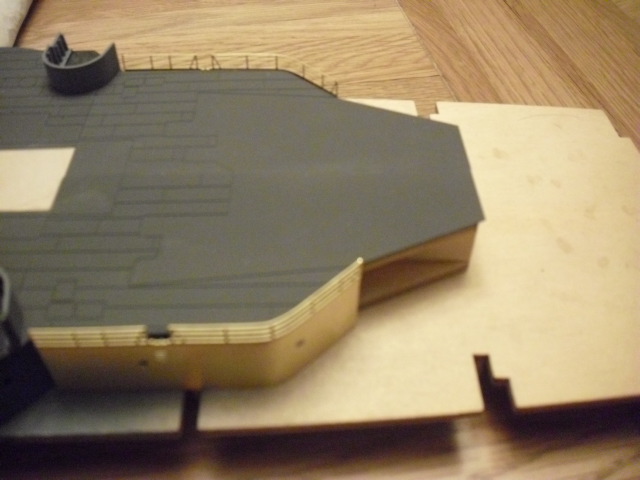 HACHETTE HMS HOOD 601.jpg