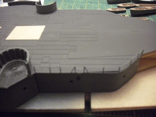 HACHETTE HMS HOOD 632.jpg