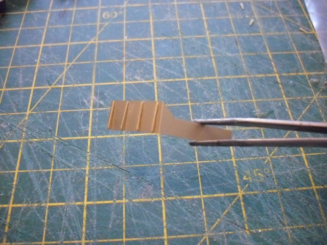 HACHETTE HMS HOOD 616.jpg