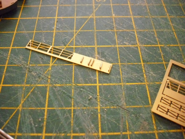 HACHETTE HMS HOOD 618.jpg