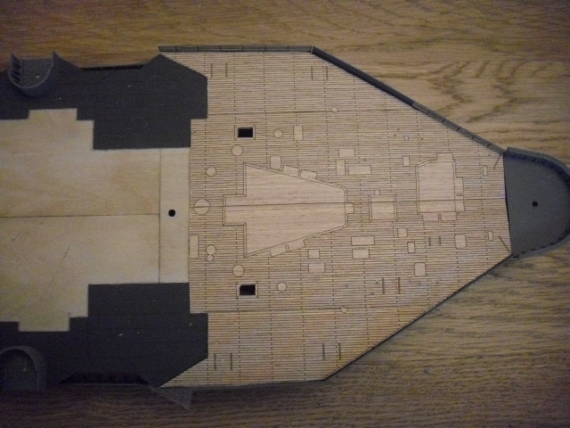 HACHETTE HMS HOOD 583.jpg