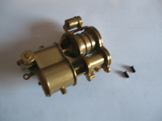D47-4.JPG