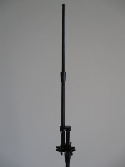 V64-13.JPG
