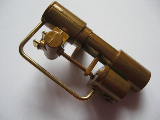 D49-4.JPG