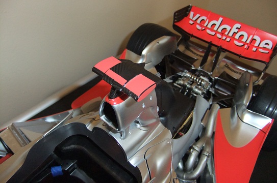 mclaren100.jpg