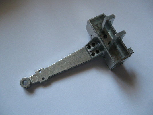 D62-5.JPG