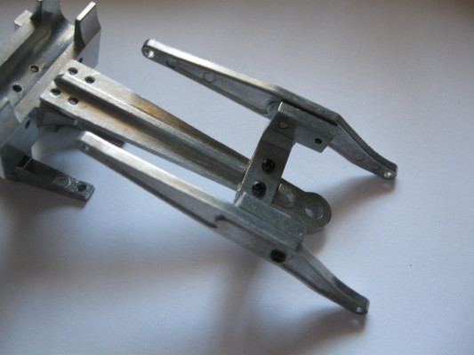 D63-5.JPG