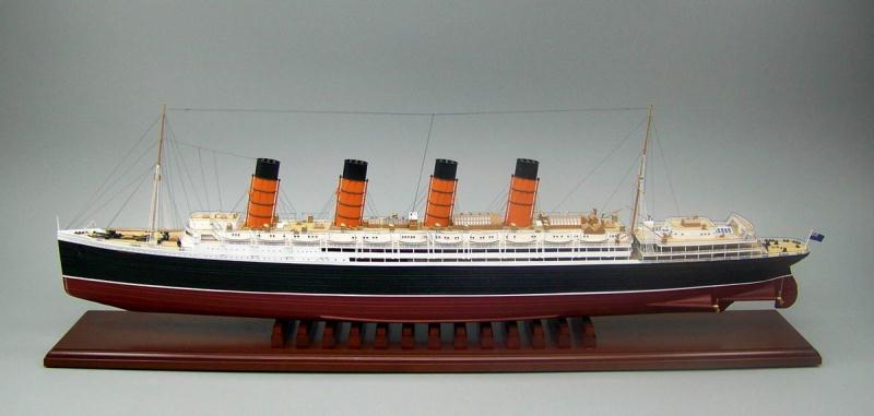 rms_lusitania_-_01-1.jpg