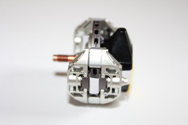 img3 right.jpg
