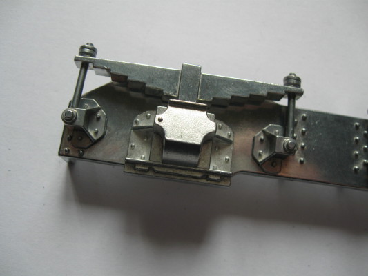 D77-5.JPG