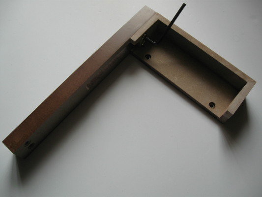 D84-2.JPG