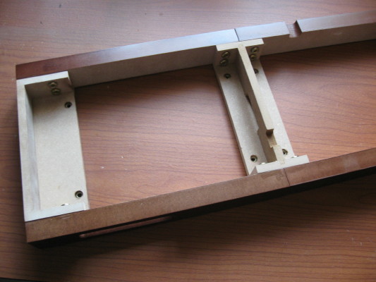 D85-4.JPG