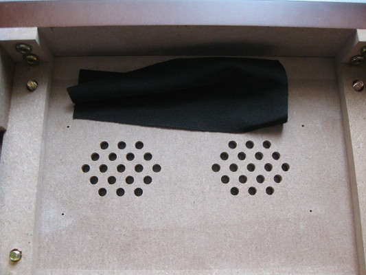 D87-3.JPG