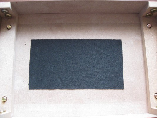 D87-4.JPG