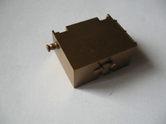 D100-21.JPG
