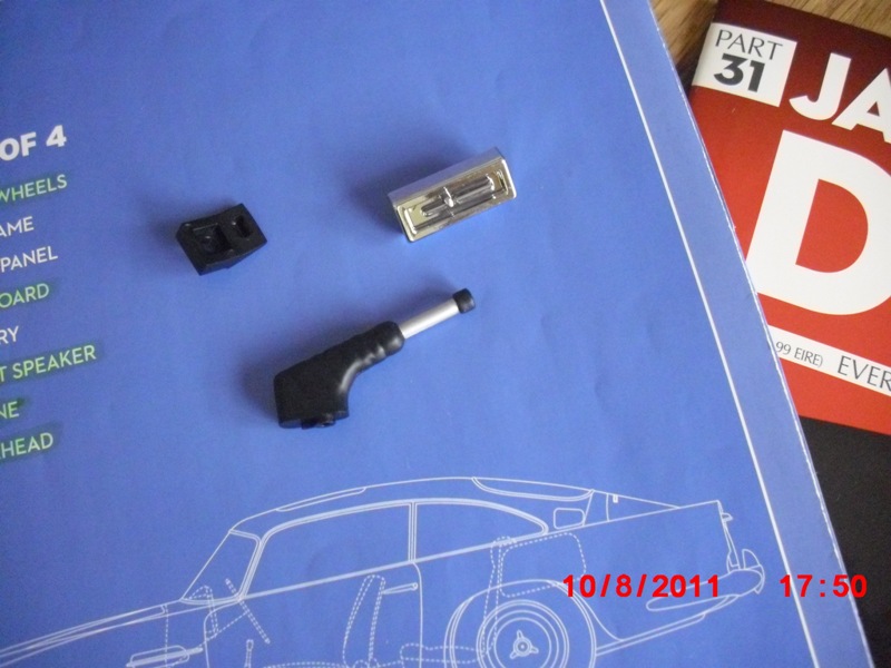 007 DB5 109.jpg