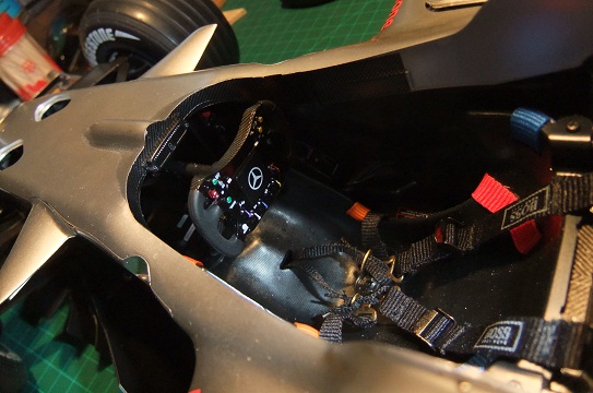 mclaren119.jpg