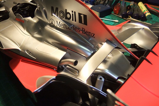 mclaren121.jpg