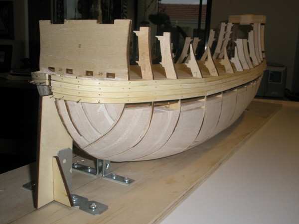 start of hull planking.3.JPG