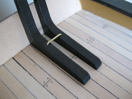 V77-17.JPG