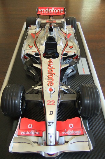 mclaren160.jpg