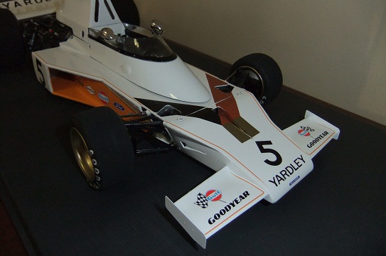 m23-116.jpg
