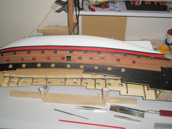 82. Gunwales installed s-board side 23-3-2015.JPG