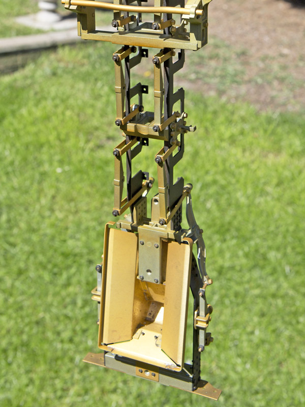 Parts 24 4b.jpg