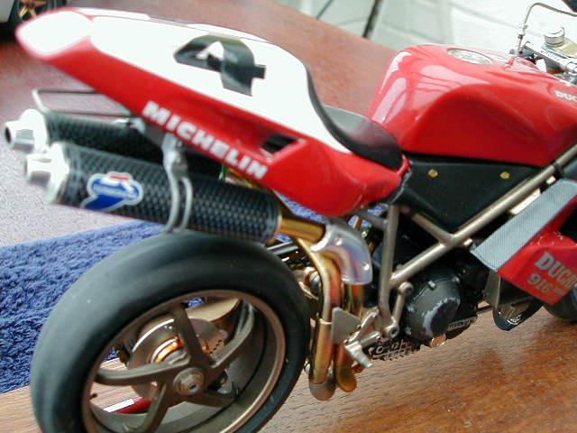red rear.jpg