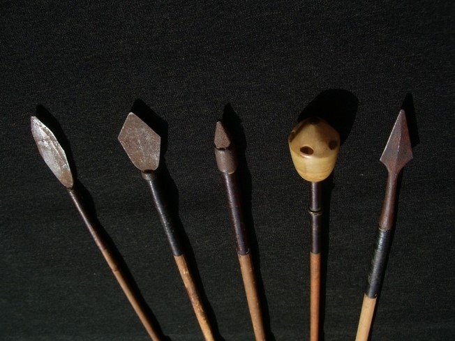 arrow tips 2.jpg