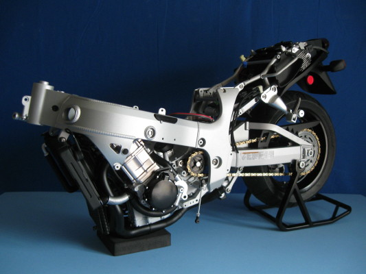H62-23.JPG