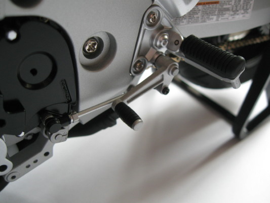 H64-14.JPG
