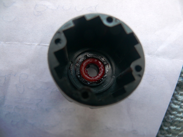 RUBBER GREASE ON O RING.JPG