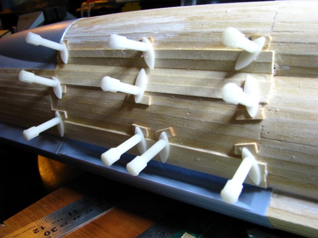044-4small.JPG