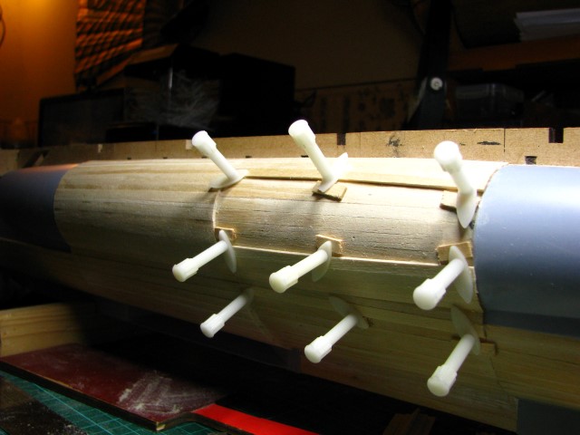 044-8small.JPG