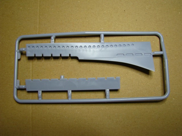 045-1small.JPG