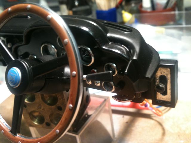 Dash closeup.jpg