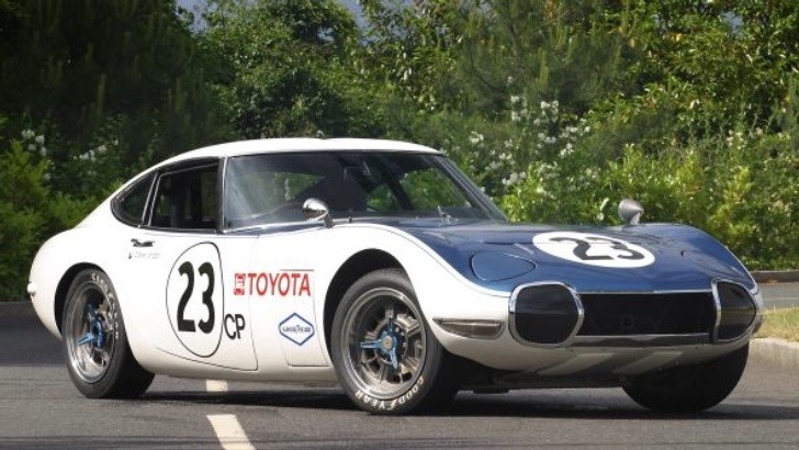 Shelby 2000gt.jpg