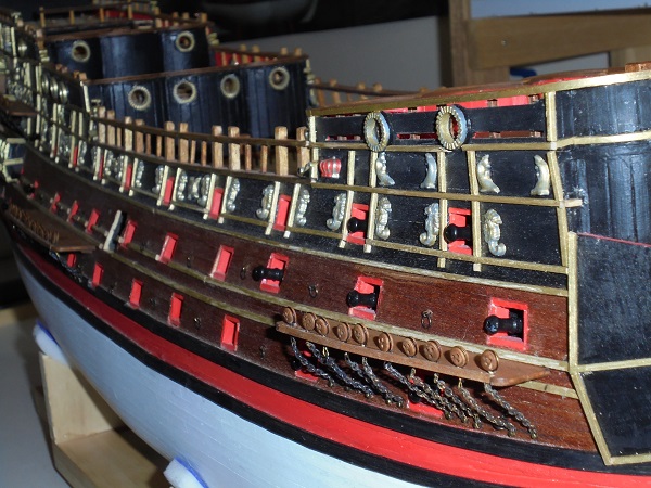 211. Starboard side with some cannons.JPG