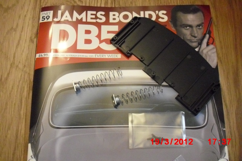 007 DB5 204.jpg