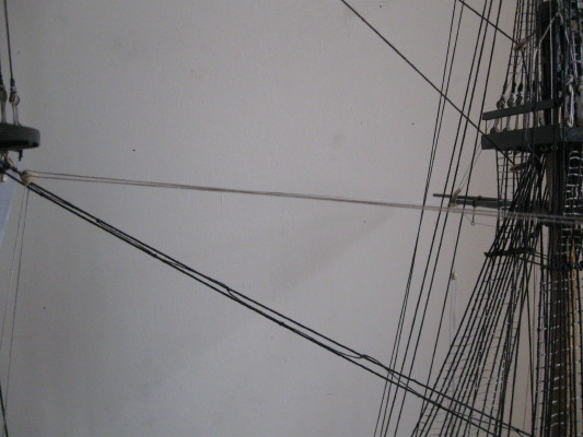 V105-10.JPG