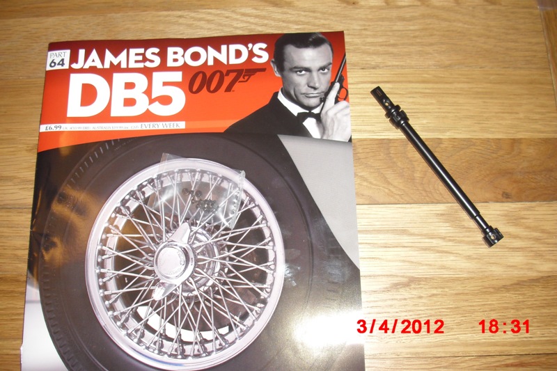 007 DB5 210.jpg