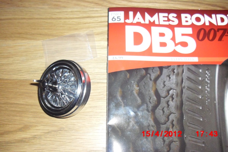 007 DB5 215.jpg