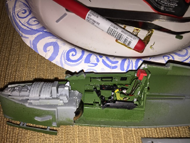f84fcockpit5.jpg