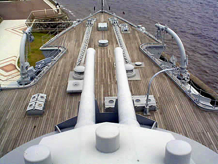 mikasa_foredeck.jpg