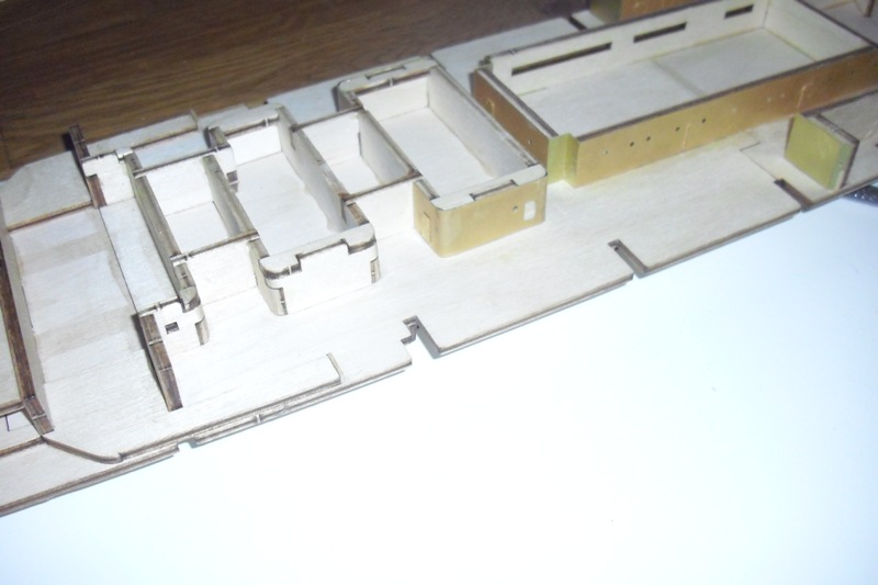 HACHETTE HMS HOOD 107.jpg