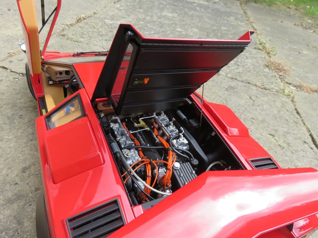 lambo4.jpg