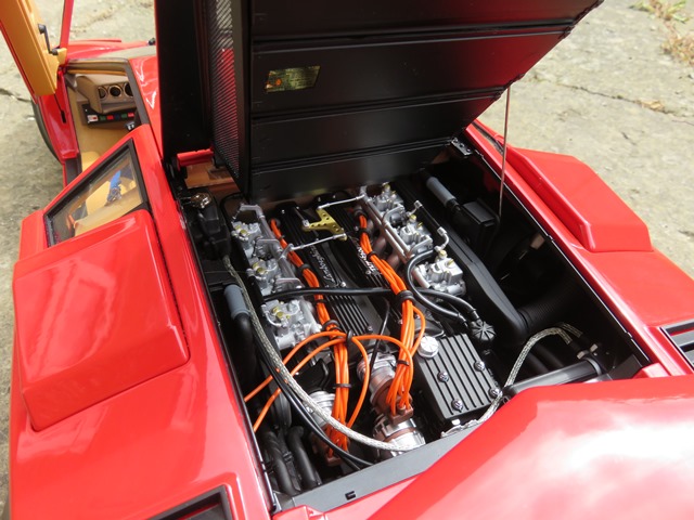 lambo5.jpg