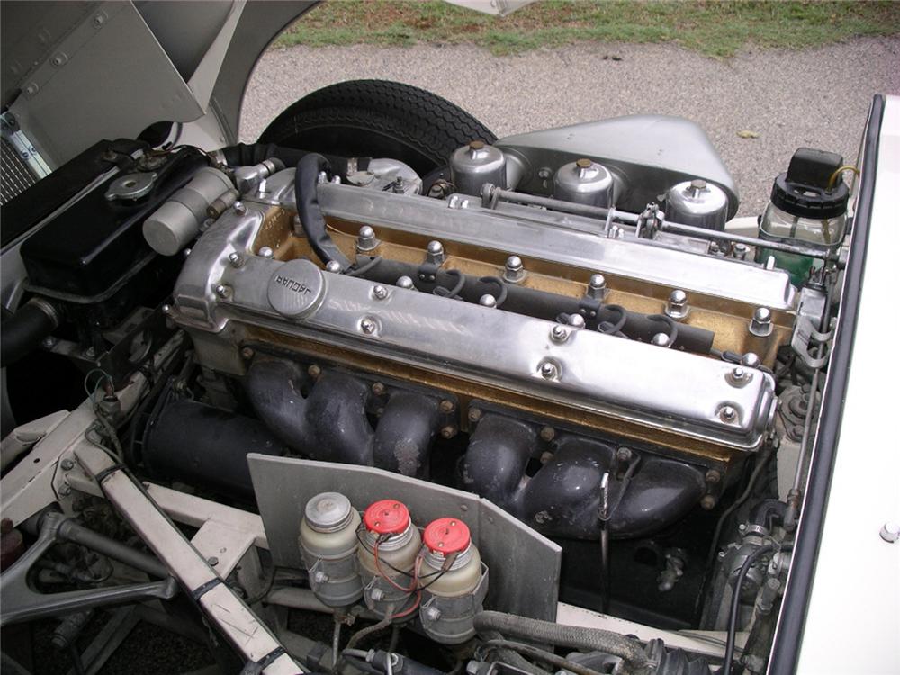 e type engine.jpg